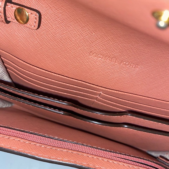 Michael kors cross body - Picture 5 of 5